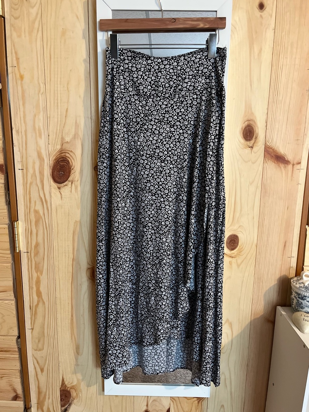Japna Black White Ditsy Floral Asymmetrical Maxi Skirt 100% Viscose